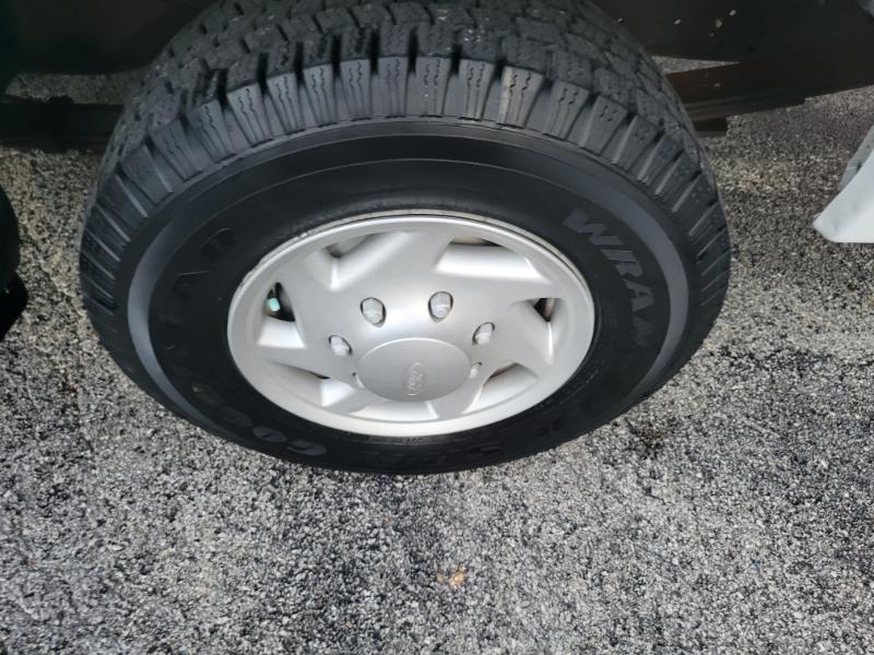 Ford Econoline E350 Super Duty Extended 2008