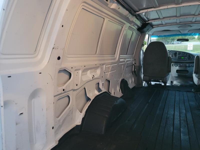 Ford Econoline E350 Super Duty Extended 2008