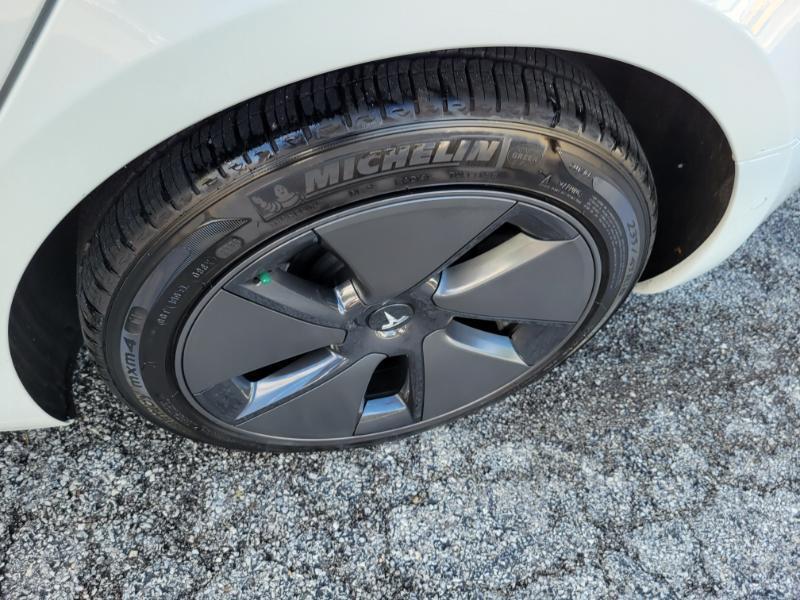 Tesla Model 3 Long Range 2021