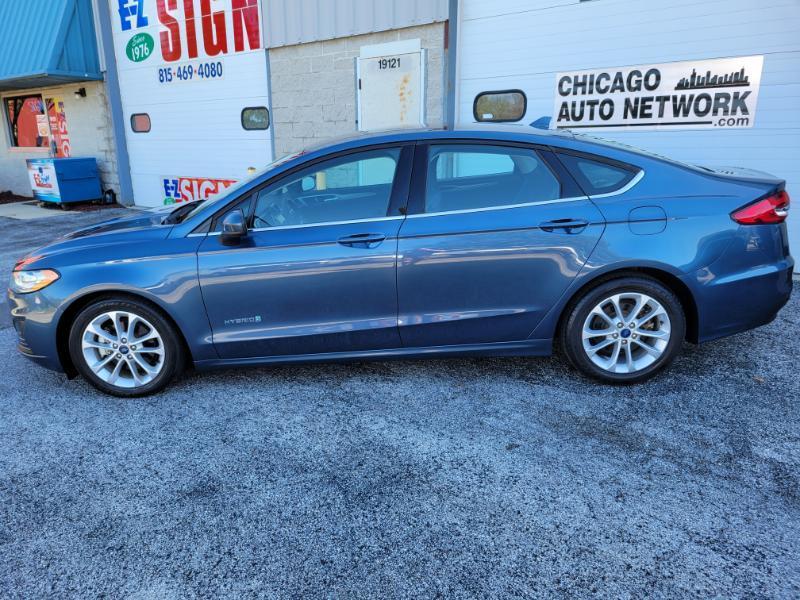 Ford Fusion Hybrid SE 2019