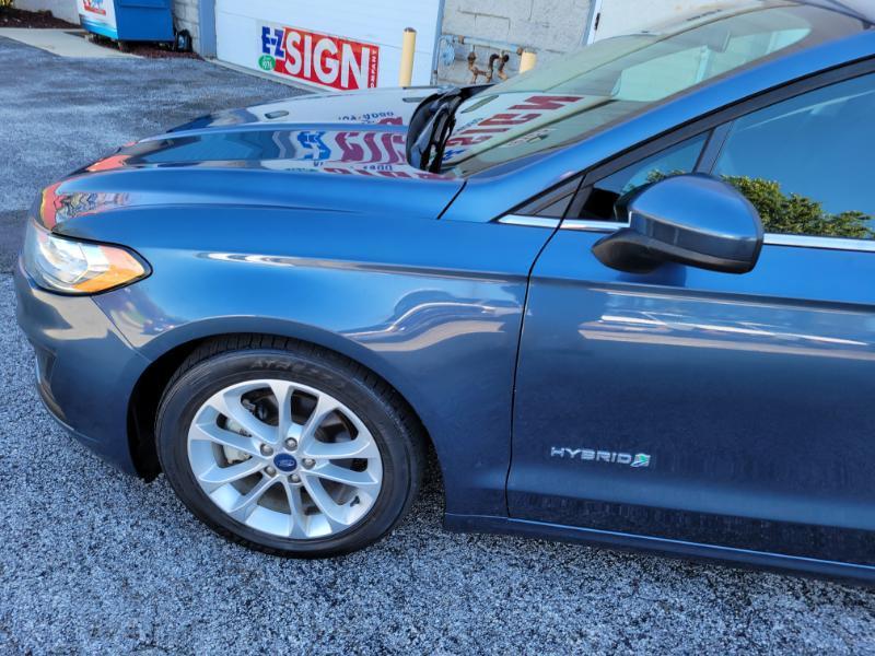 Ford Fusion Hybrid SE 2019