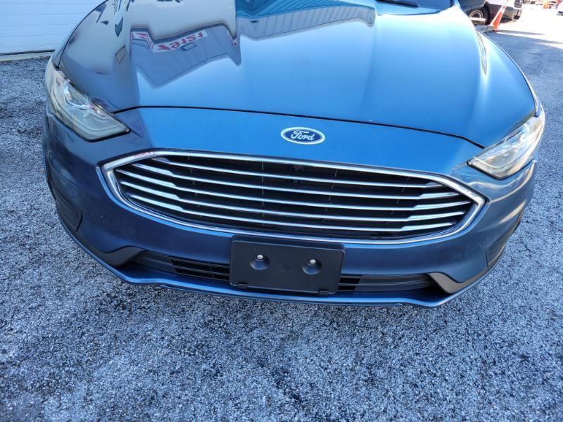 Ford Fusion Hybrid SE 2019