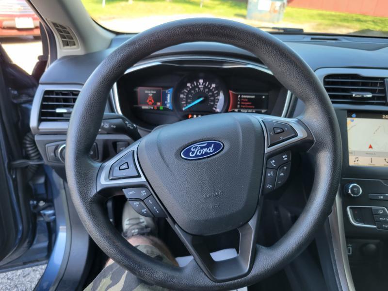 Ford Fusion Hybrid SE 2019
