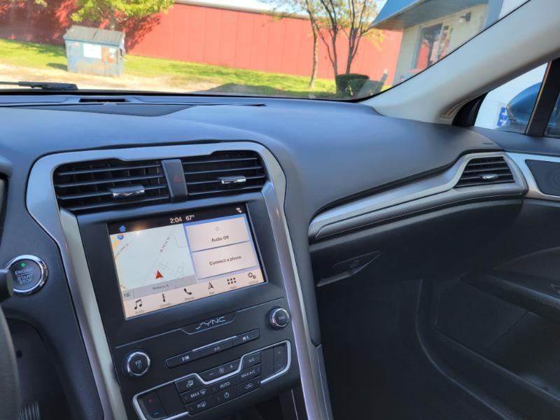 Ford Fusion Hybrid SE 2019