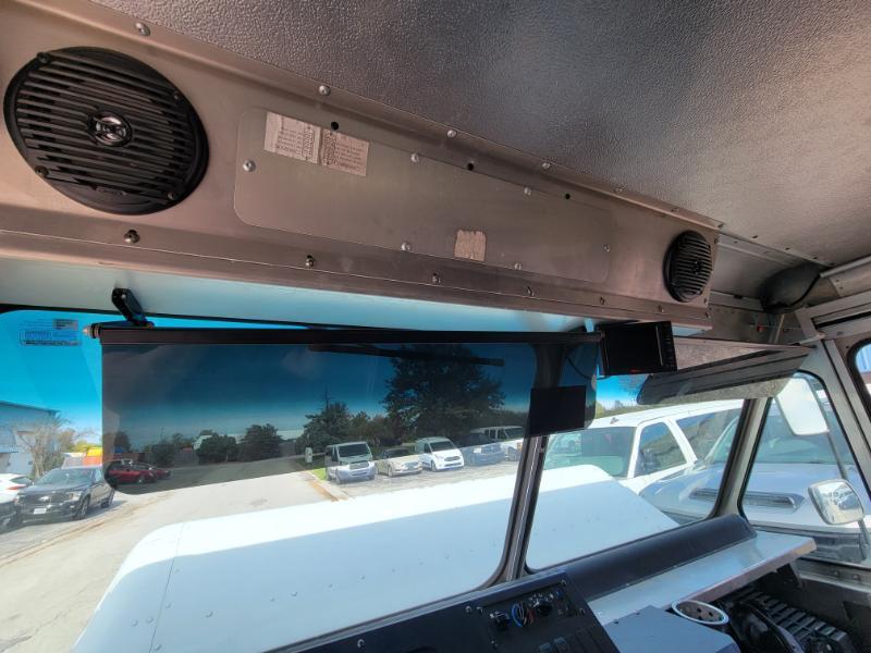 Ford Econoline E350 2016