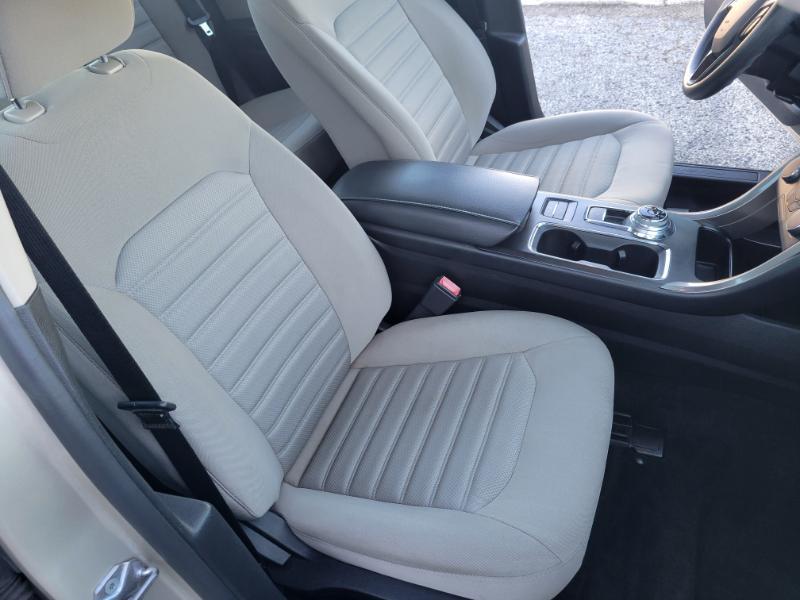 Ford Fusion Hybrid S 2018