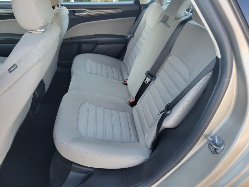 Ford Fusion Hybrid S 2018