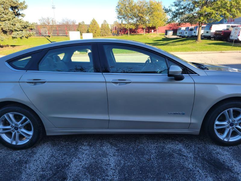 Ford Fusion Hybrid S 2018