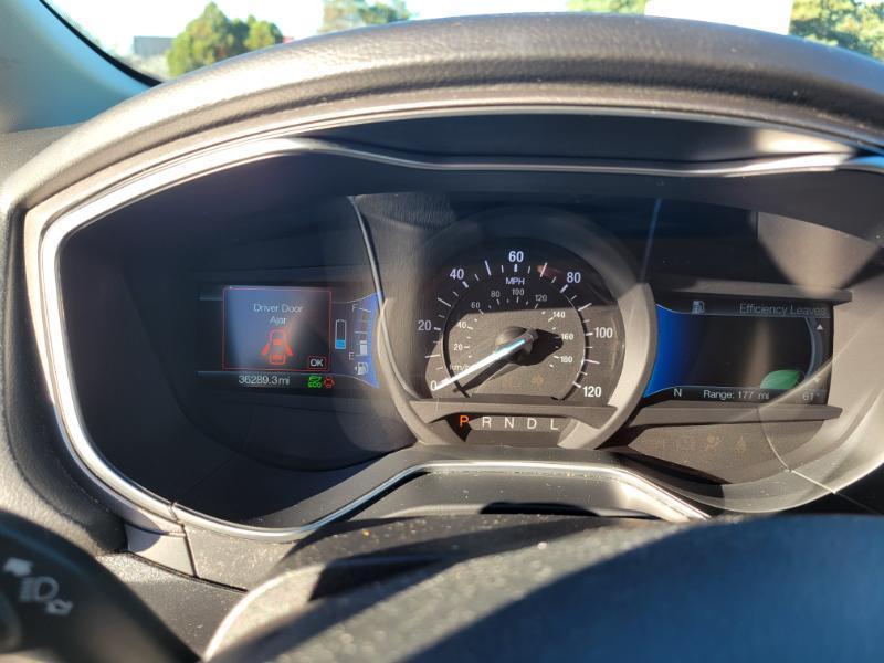 Ford Fusion Hybrid S 2018