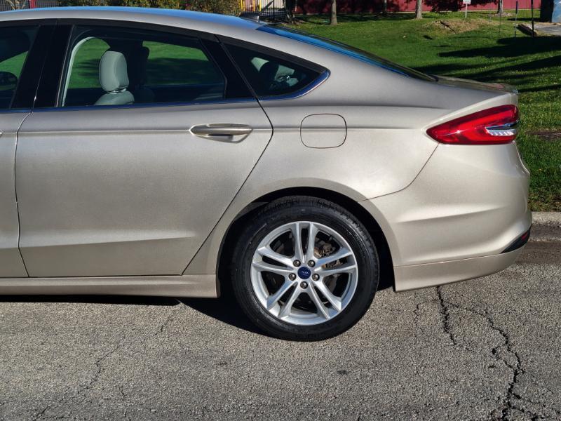 Ford Fusion Hybrid S 2018