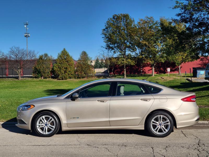 Ford Fusion Hybrid S 2018
