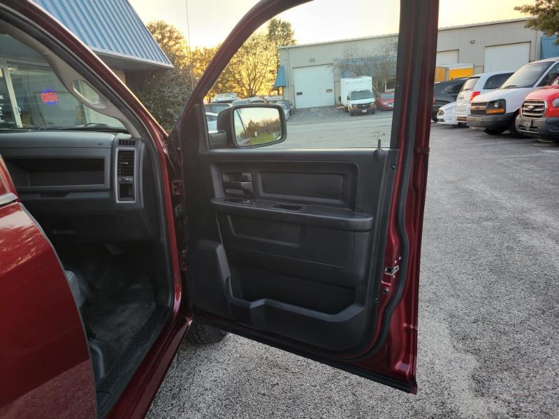 RAM 1500 Tradesman Crew Cab SWB 4WD 2018