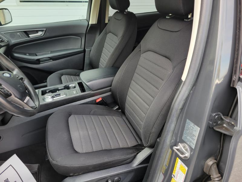 Ford Edge SE AWD 2021