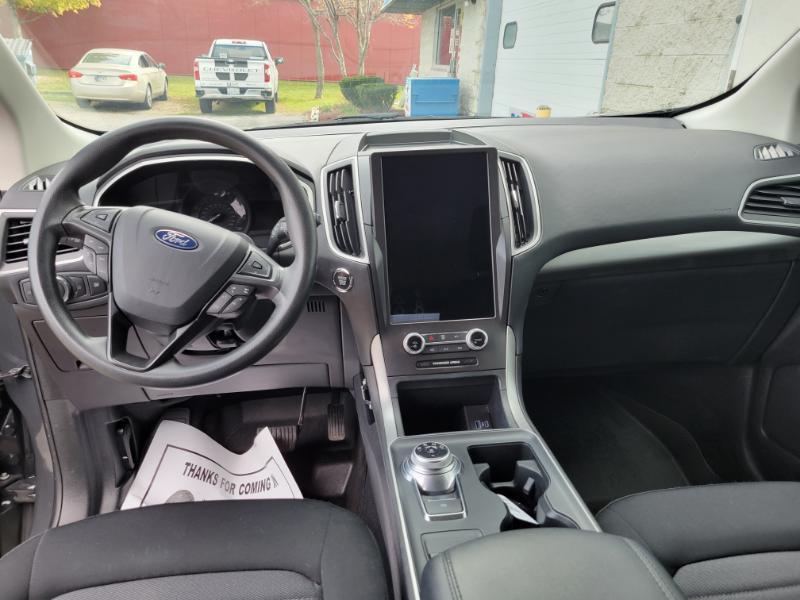 Ford Edge SE AWD 2021