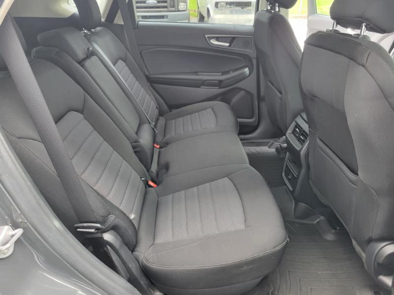 Ford Edge SE AWD 2021