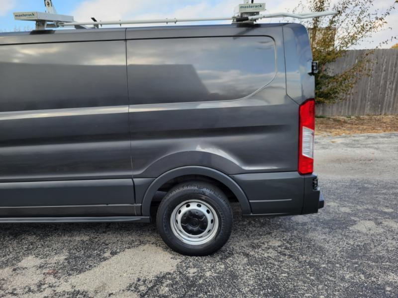 Ford Transit 150 Van Low Roof w/Sliding Pass. 130-in. WB 2016