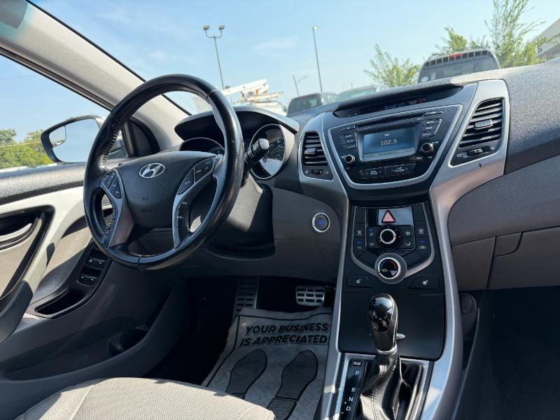 Hyundai Elantra  2014 Hyundai Elantra  2014