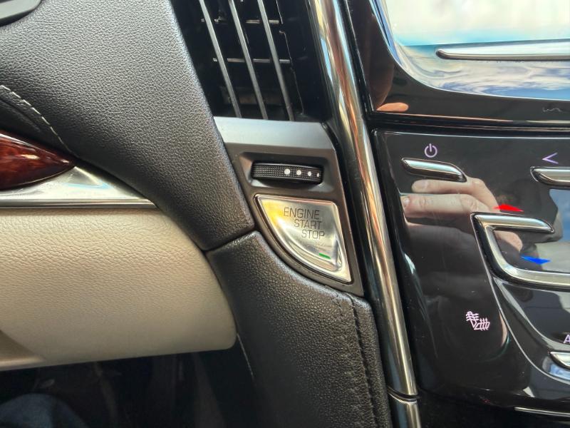 Cadillac ATS 2.0L Luxury RWD 2016 Cadillac ATS 2.0L Luxury RWD 2016