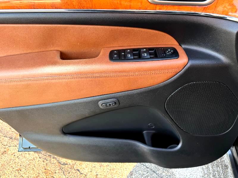 Jeep Grand Cherokee Overland 4WD 2012