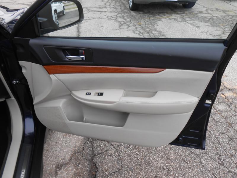 Subaru Outback 2.5i Limited 2014