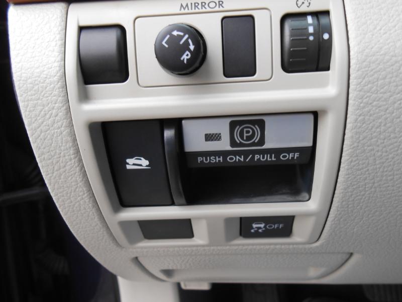 Subaru Outback 2.5i Limited 2014