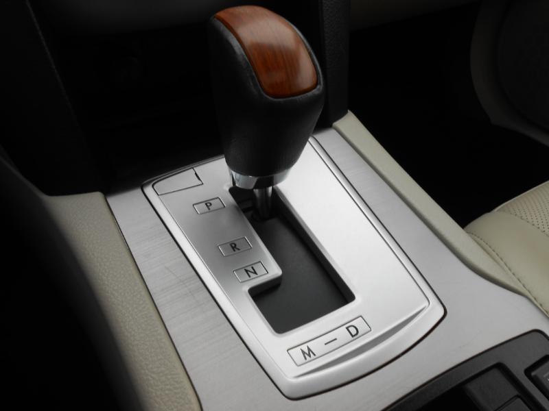 Subaru Outback 2.5i Limited 2014