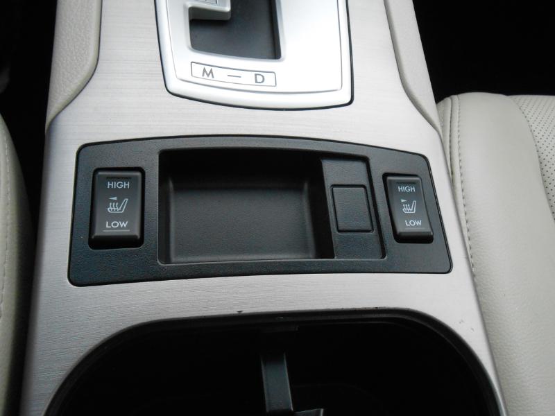 Subaru Outback 2.5i Limited 2014