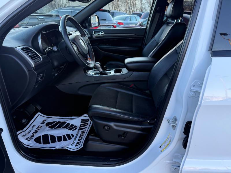 Jeep Grand Cherokee Altitude 4x4 2019