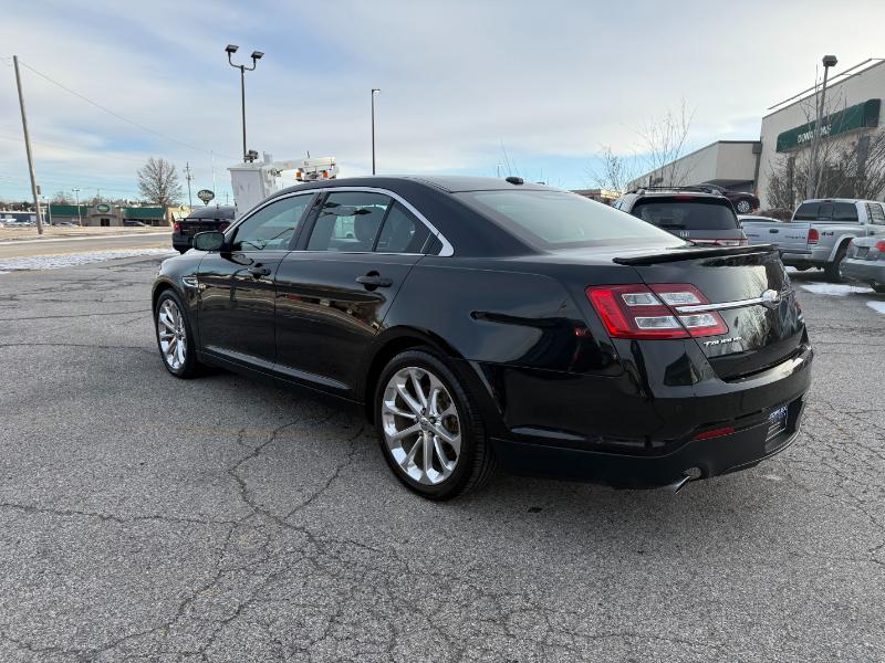 Ford Taurus Limited AWD 2013