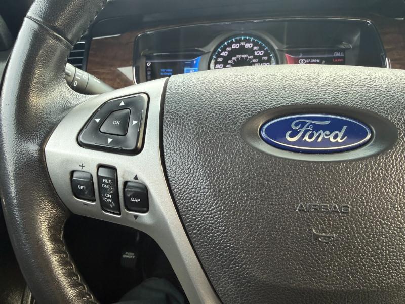 Ford Taurus Limited AWD 2013