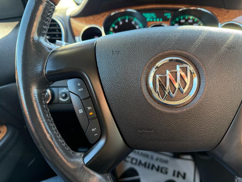 Buick Enclave Premium FWD 2012