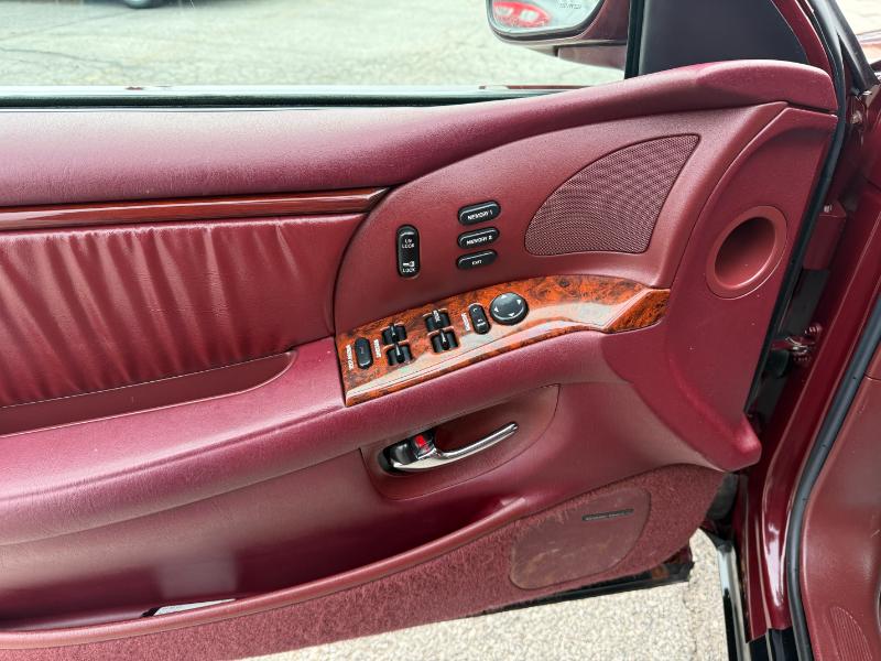 Buick Park Avenue Ultra 1998