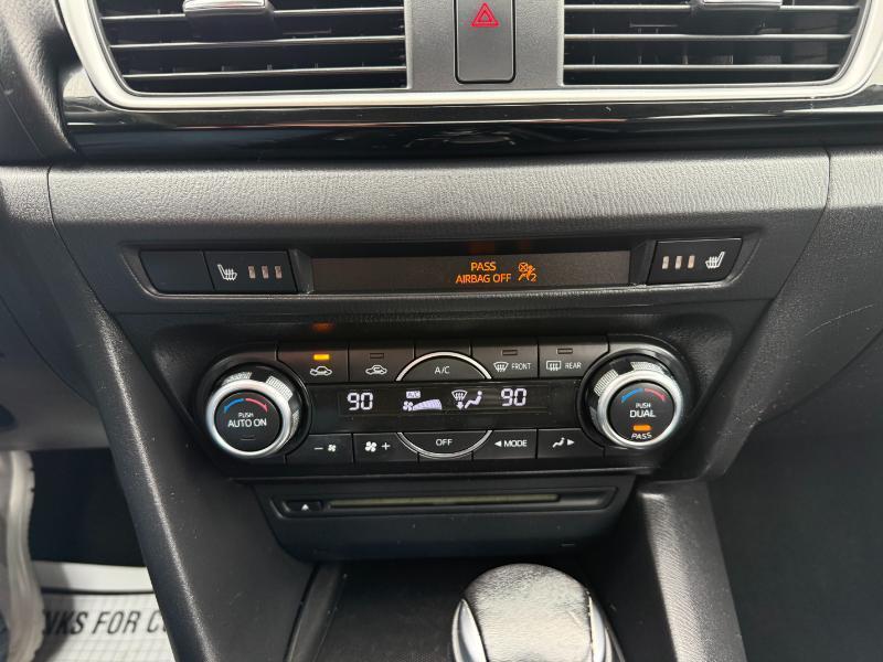 Mazda MAZDA3 I Grand Touring AT 4-Door 2014