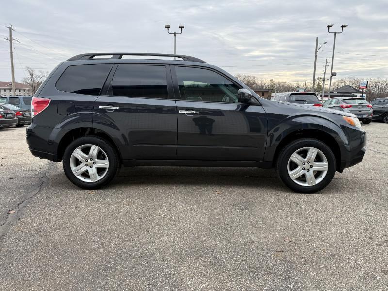Subaru Forester 2.5X Limited 2010