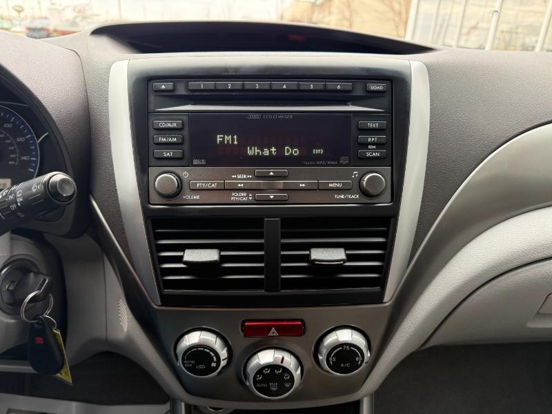 Subaru Forester 2.5X Limited 2010