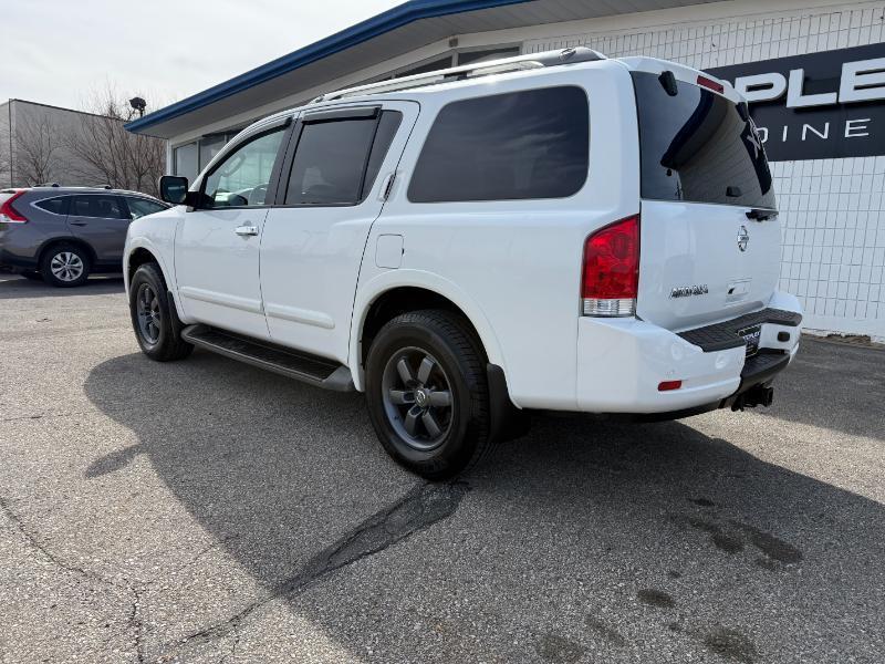 Nissan Armada SV 4D SUV 4WD 2012