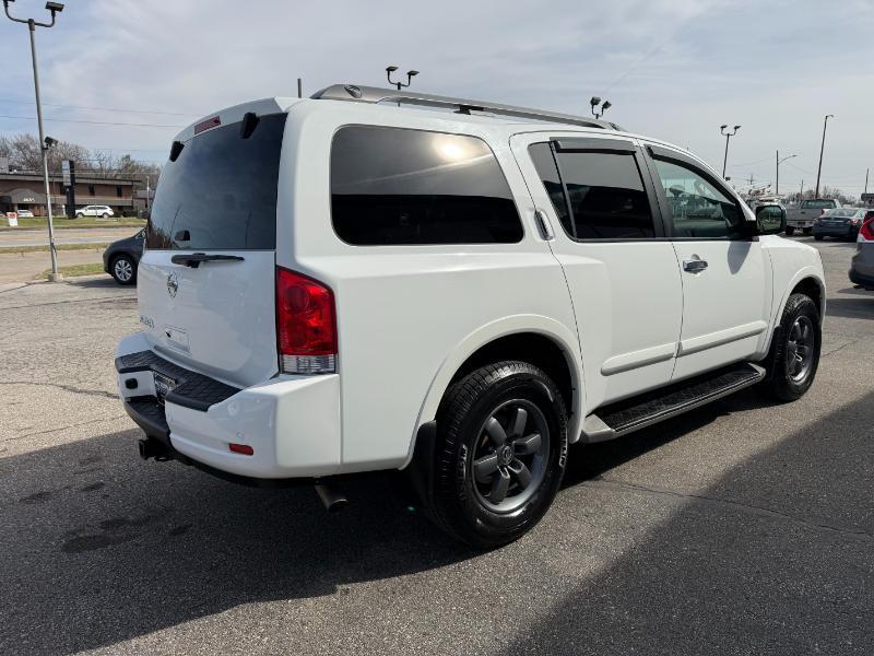 Nissan Armada SV 4D SUV 4WD 2012