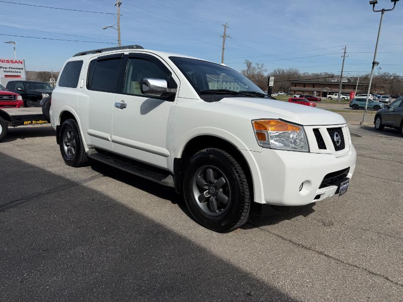 Nissan Armada SV 4D SUV 4WD 2012