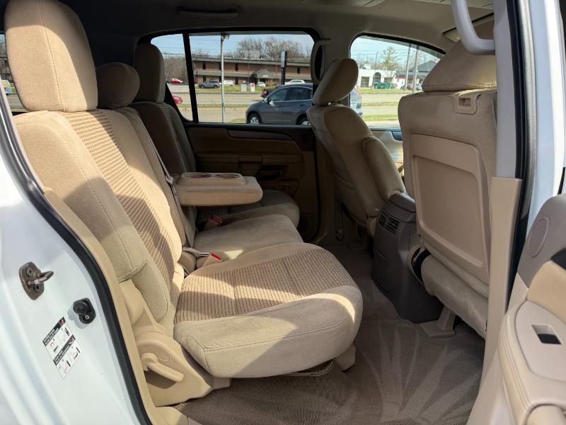 Nissan Armada SV 4D SUV 4WD 2012