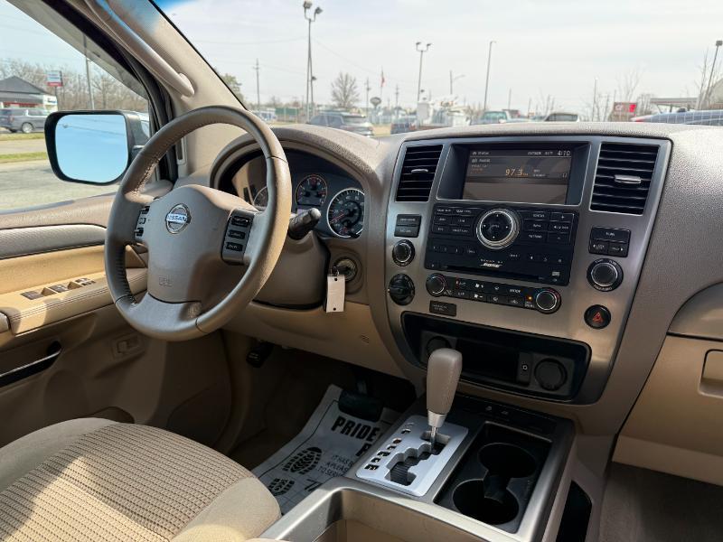 Nissan Armada SV 4D SUV 4WD 2012