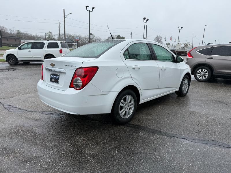 Chevrolet Sonic LT Auto Sedan 2014