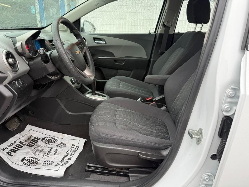 Chevrolet Sonic LT Auto Sedan 2014