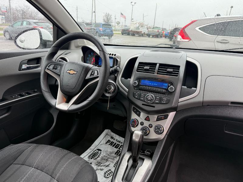 Chevrolet Sonic LT Auto Sedan 2014