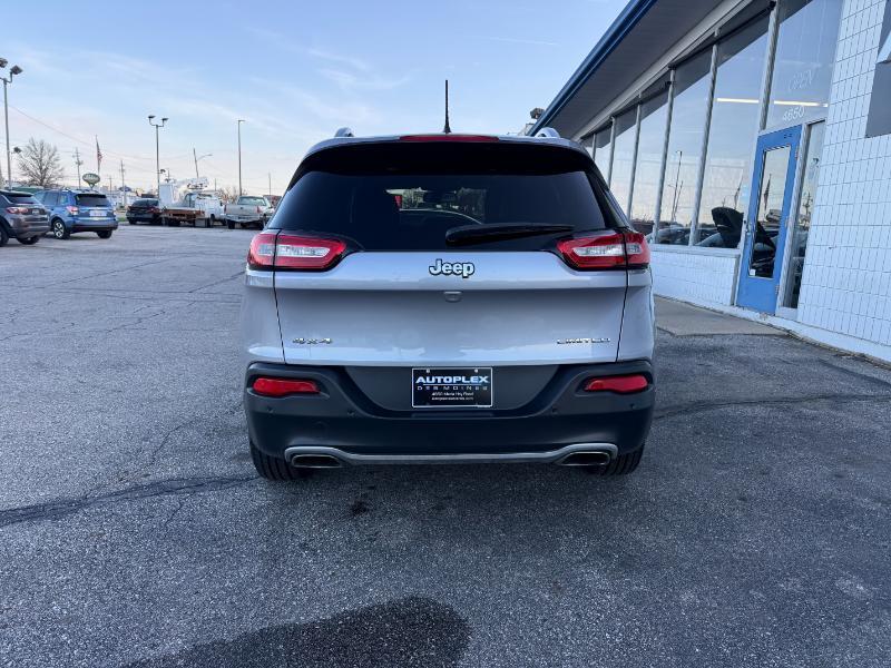 Jeep Cherokee Limited 4WD 2015