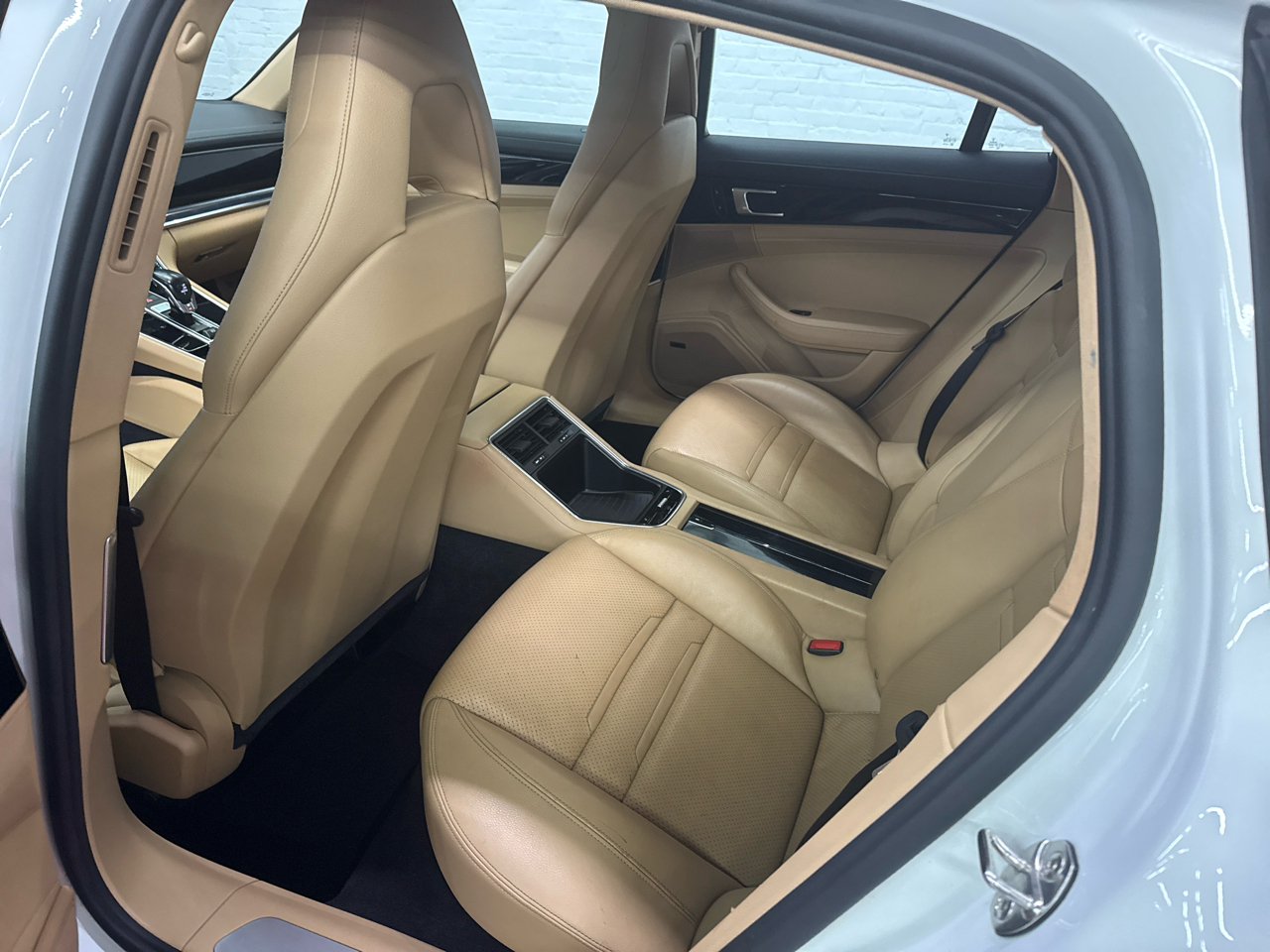 Porsche Panamera 4 2017