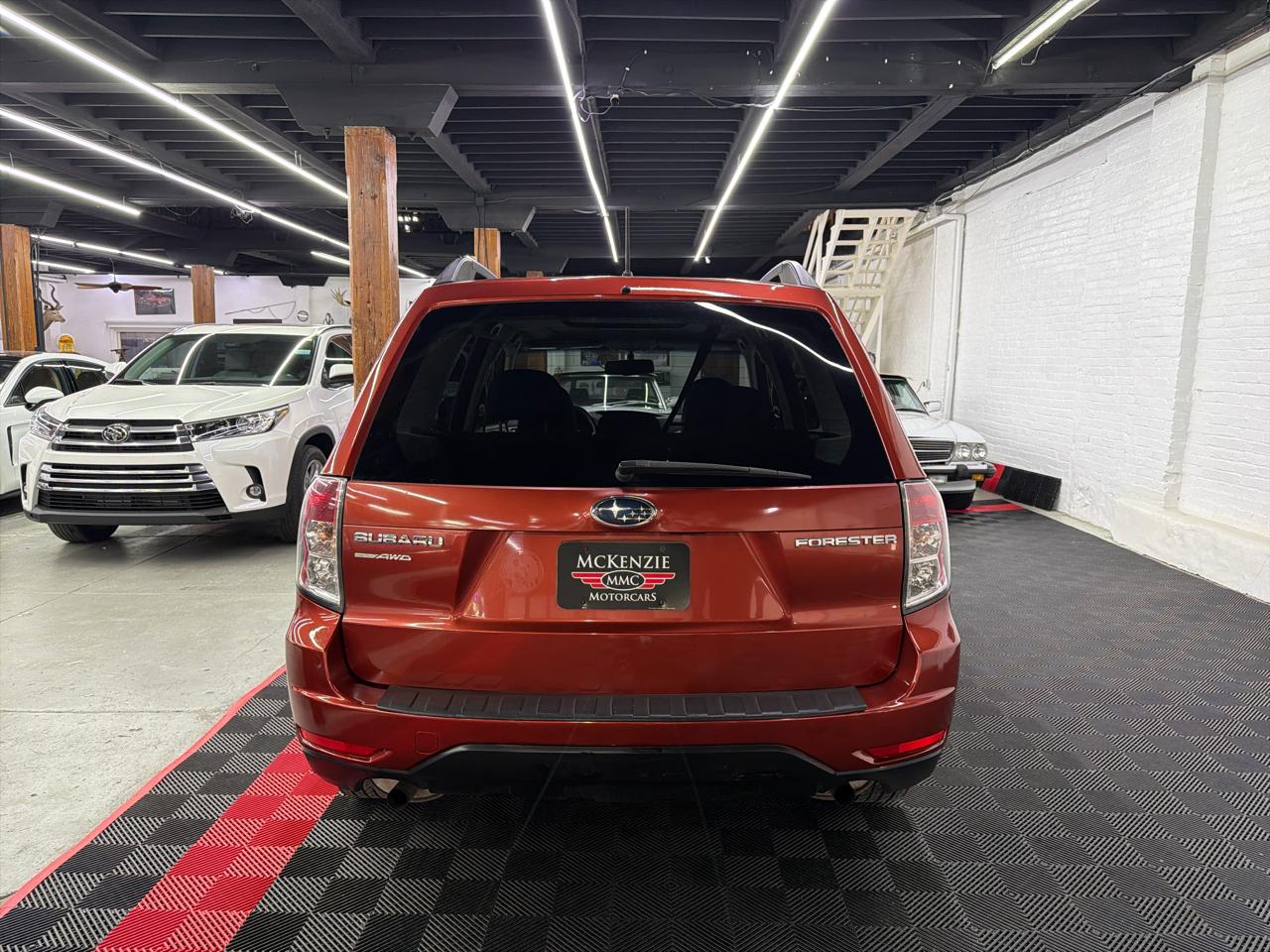 Subaru Forester 2.5X Premium 2010