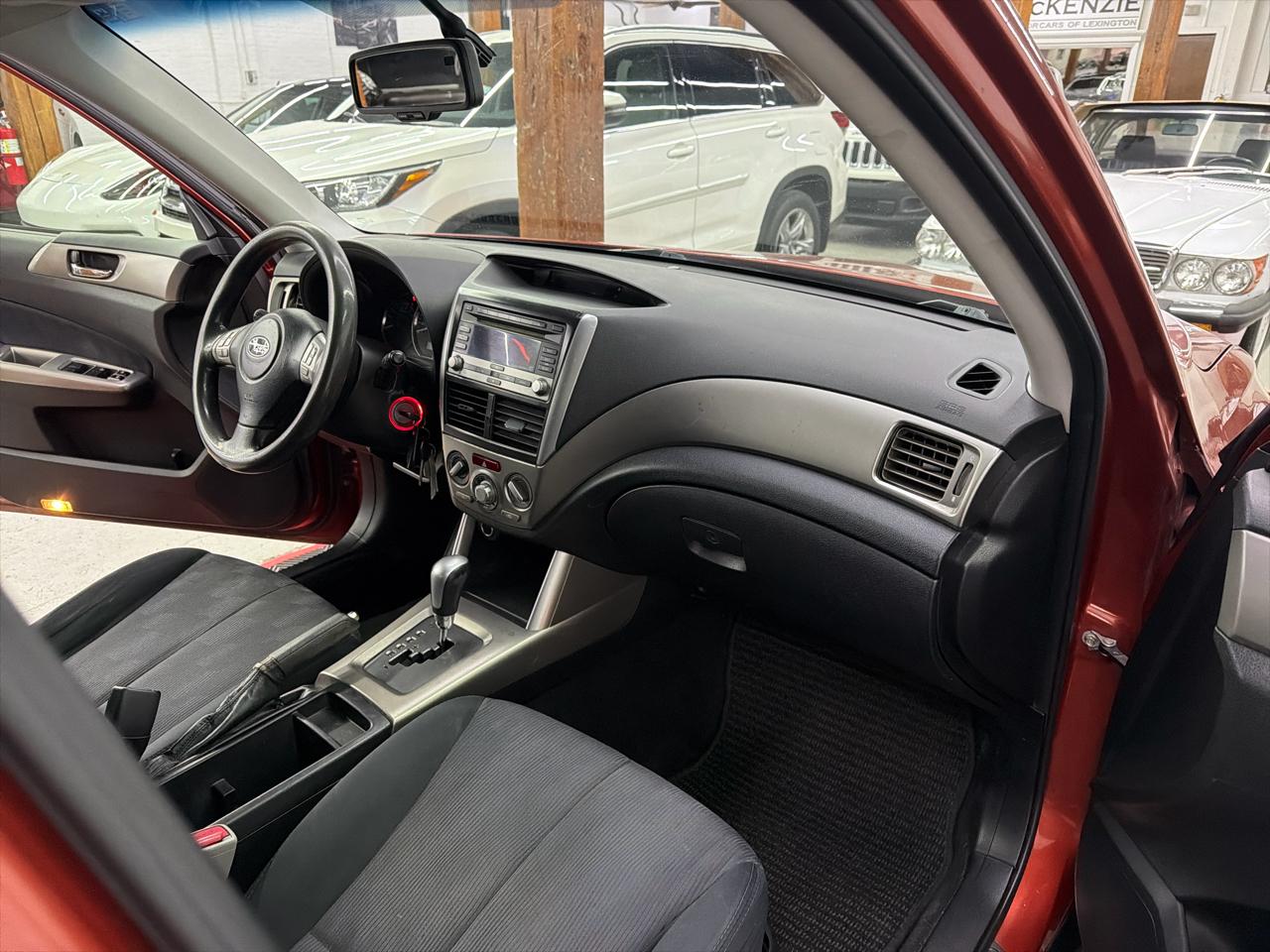 Subaru Forester 2.5X Premium 2010