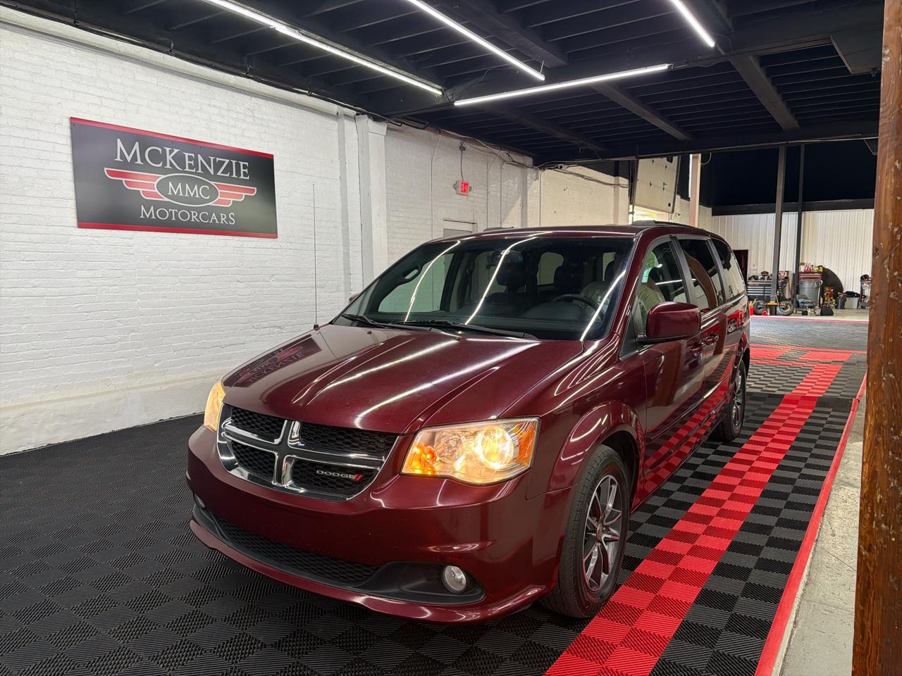 Dodge Grand Caravan SXT 2017