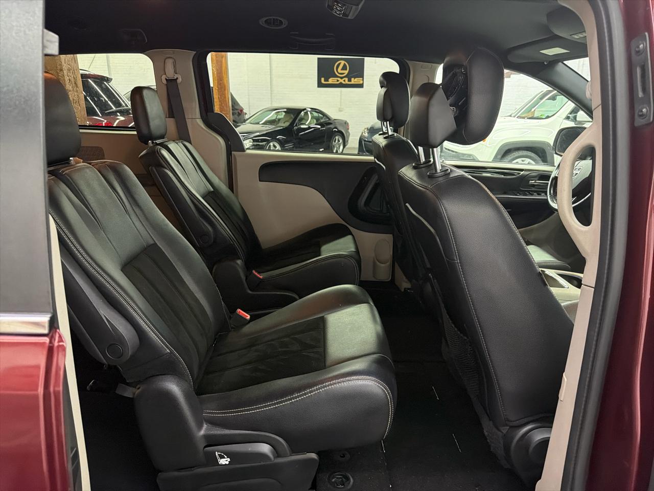 Dodge Grand Caravan SXT 2017