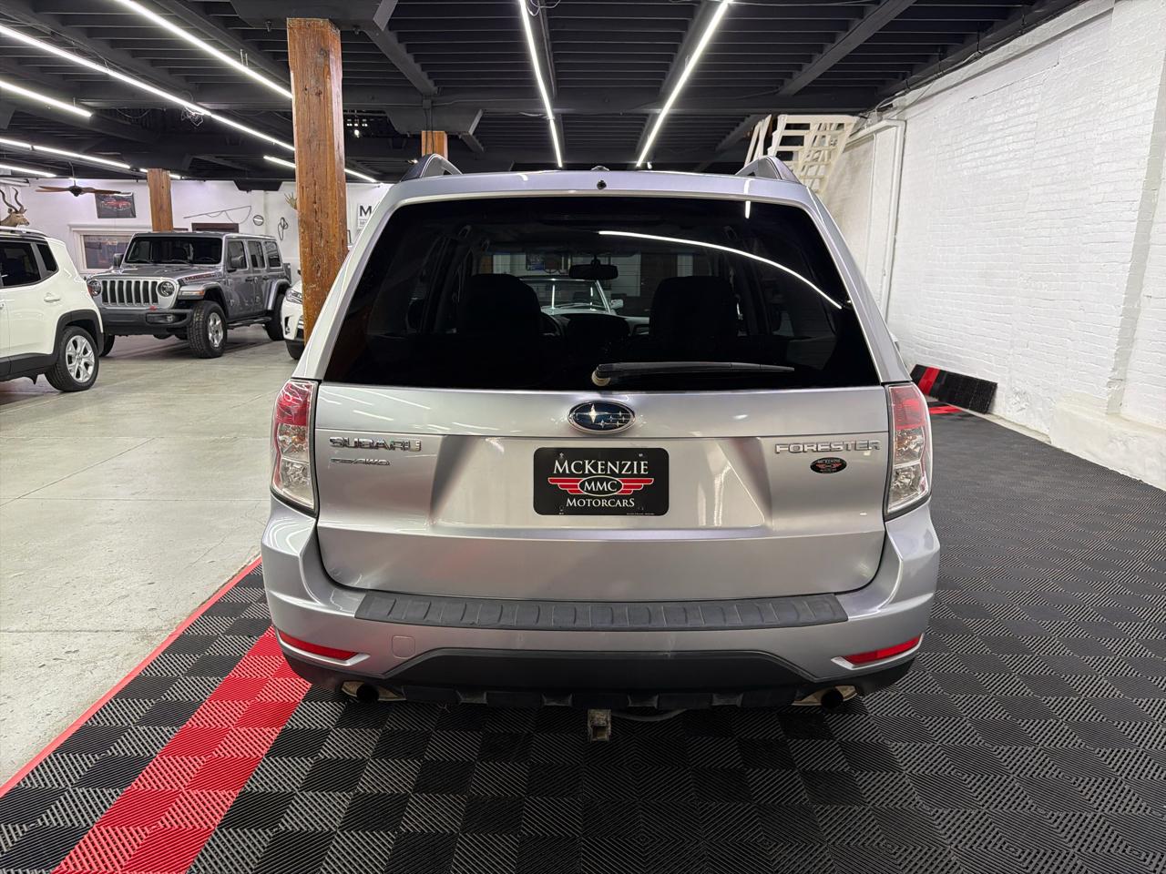 Subaru Forester 2.5X Premium 2012